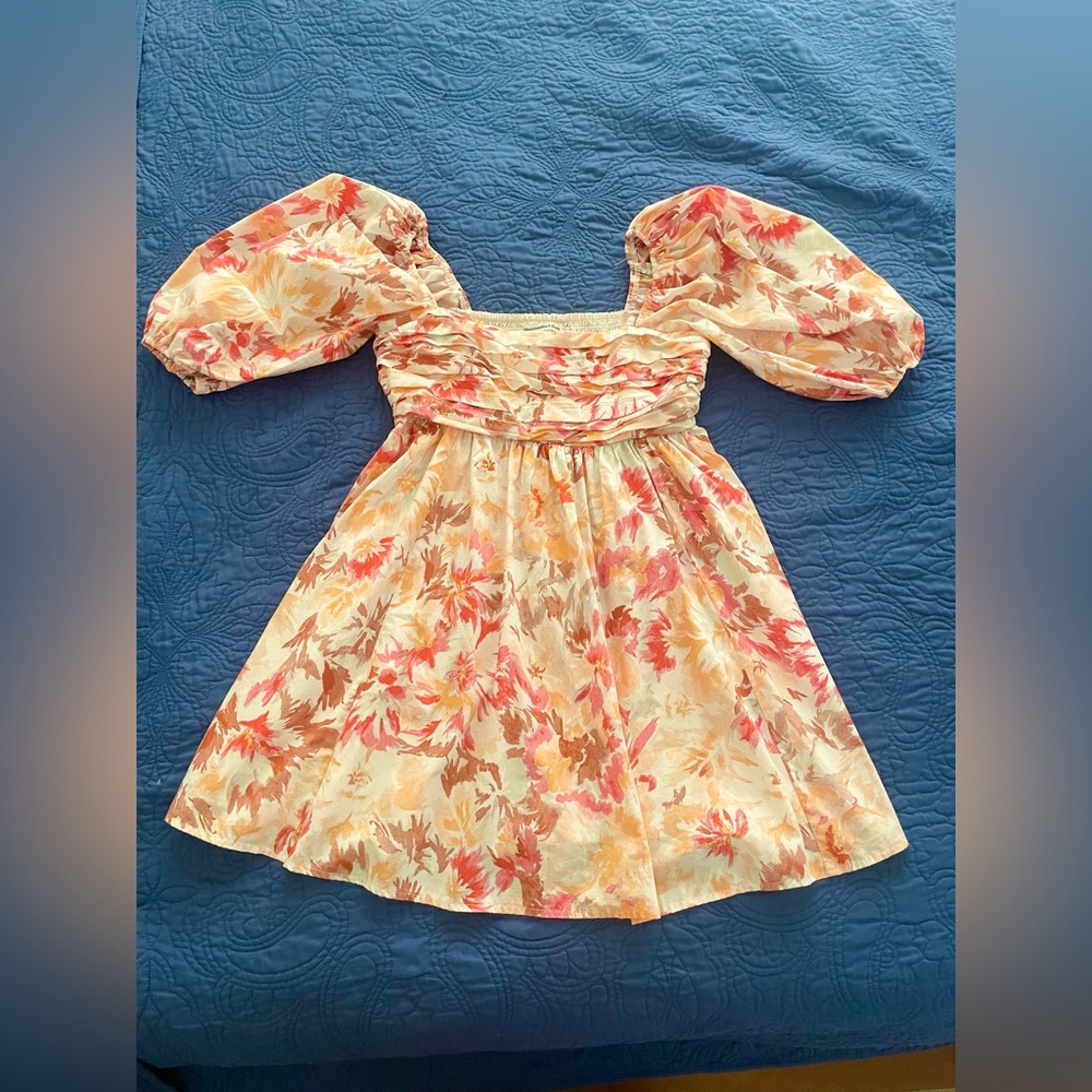 Abercrombie and Fitch Ruched Bodice puff sleeve Dress